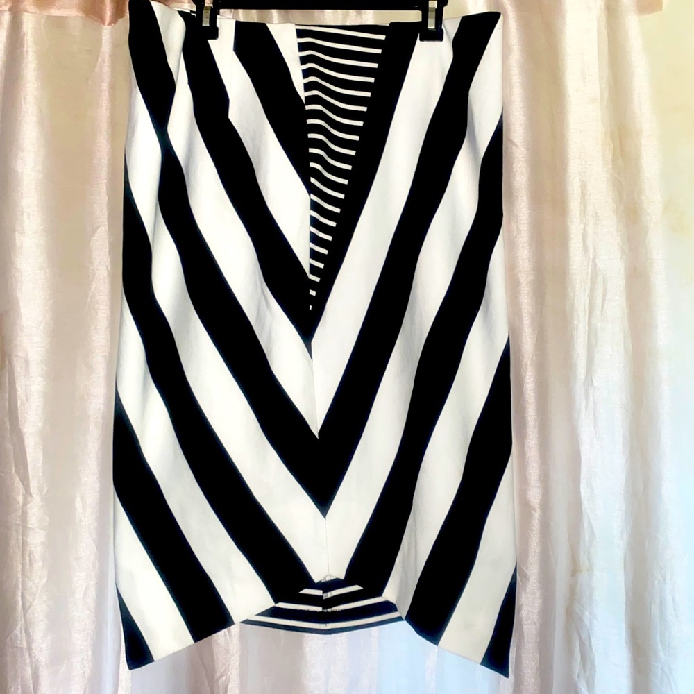 Custom Bundle Lane Bryant pencil skirt and tops size 16